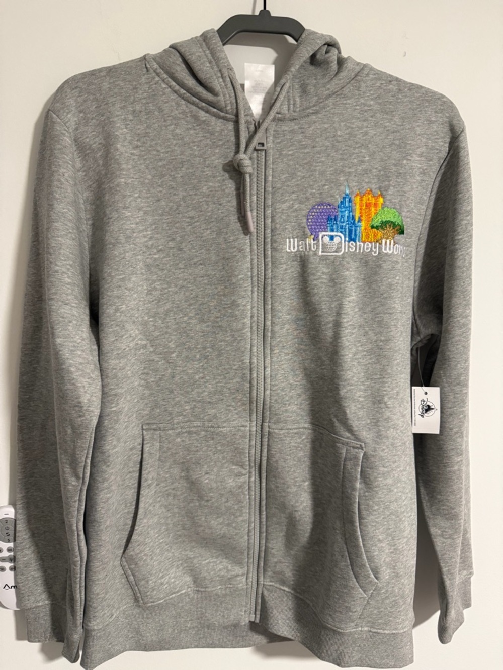 New Medium Walt Disney World Four Theme Parks Icons Zip Front Hoodie Jacket